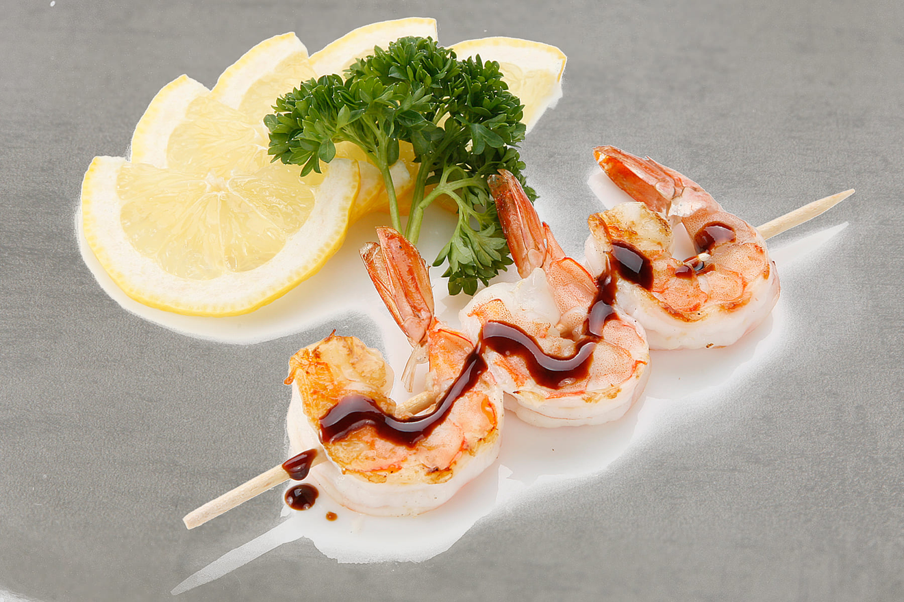 Шашлычок из креветок